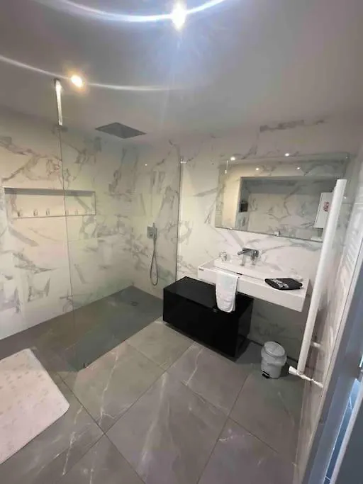 Grand Appartement Avec Vue Magnifique - Vercors - Une Experience Unique - Wifi Gratuit Grenoble 0*,