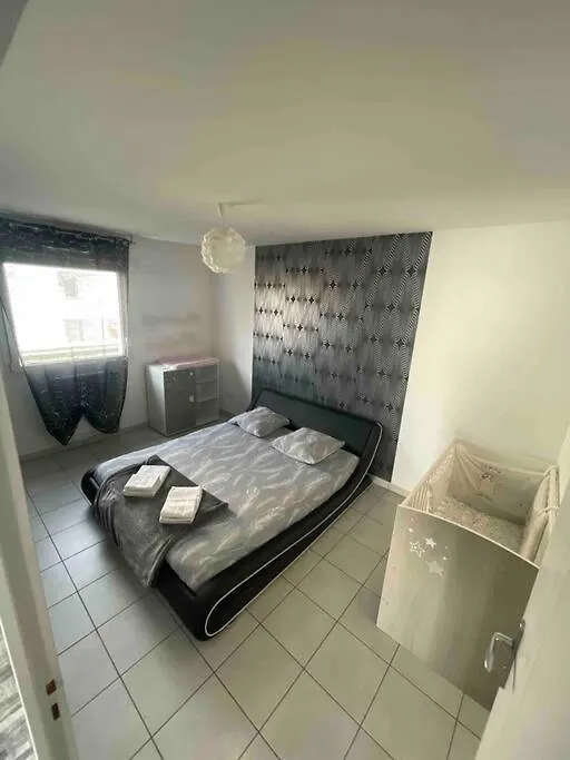Grand Appartement Avec Vue Magnifique - Vercors - Une Experience Unique - Wifi Gratuit Grenoble